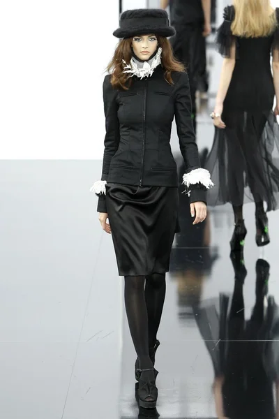Look 61